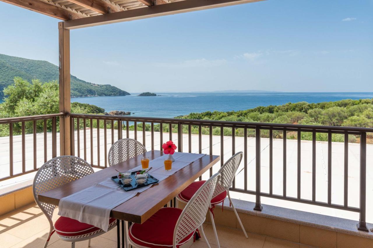 3Aktes Suites & Studios Sivota  Bagian luar foto