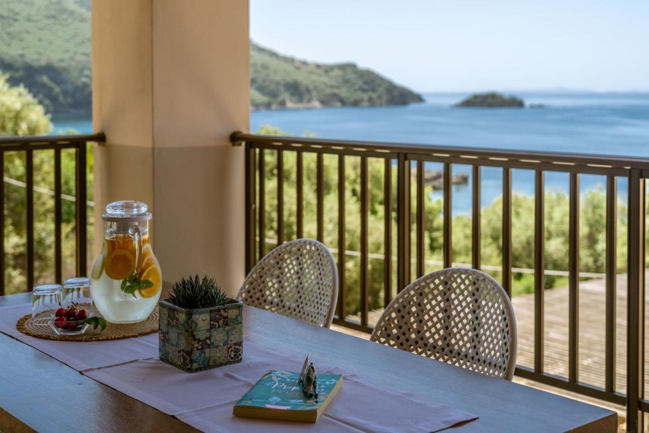 3Aktes Suites & Studios Sivota  Bagian luar foto