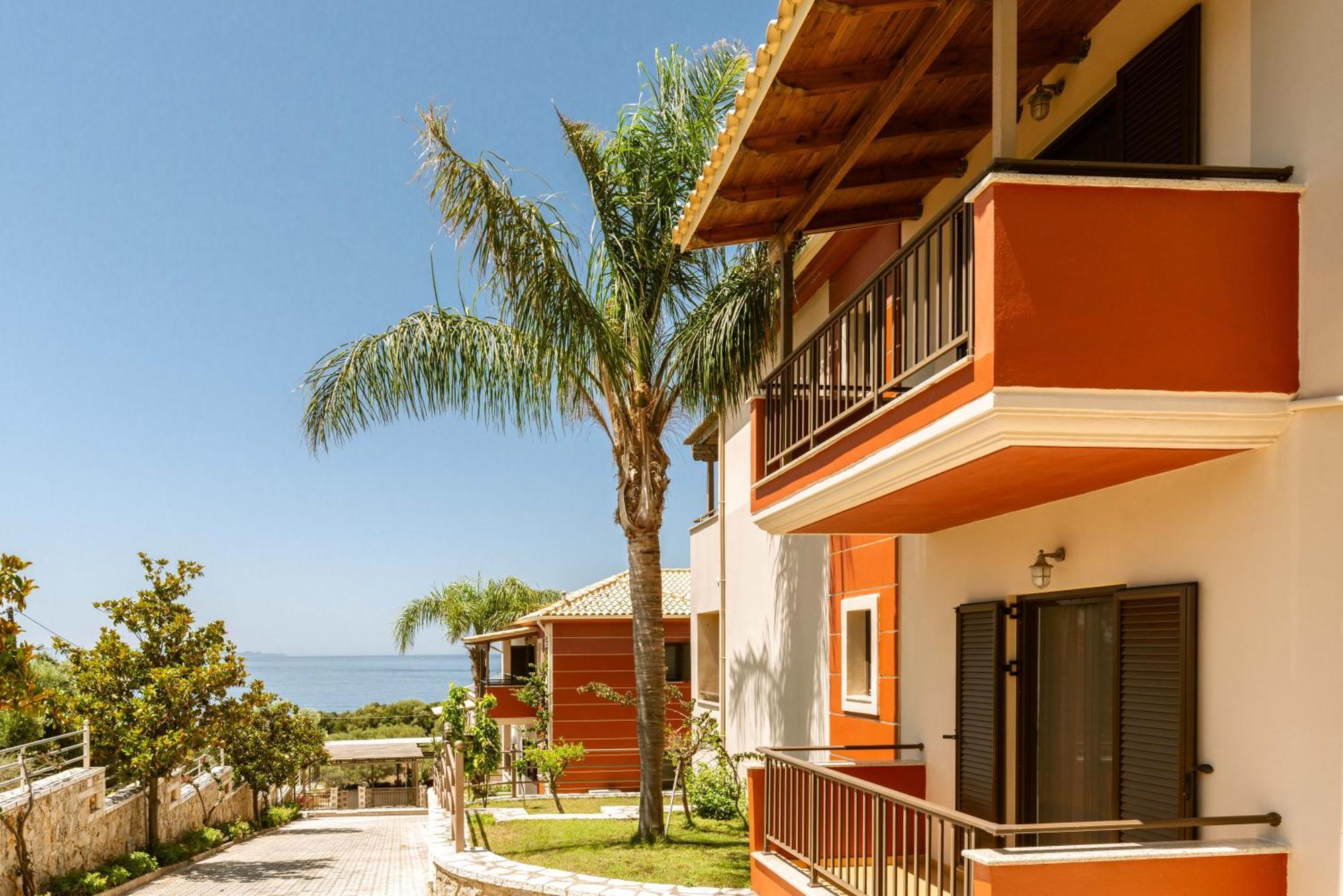3Aktes Suites & Studios Sivota  Bagian luar foto