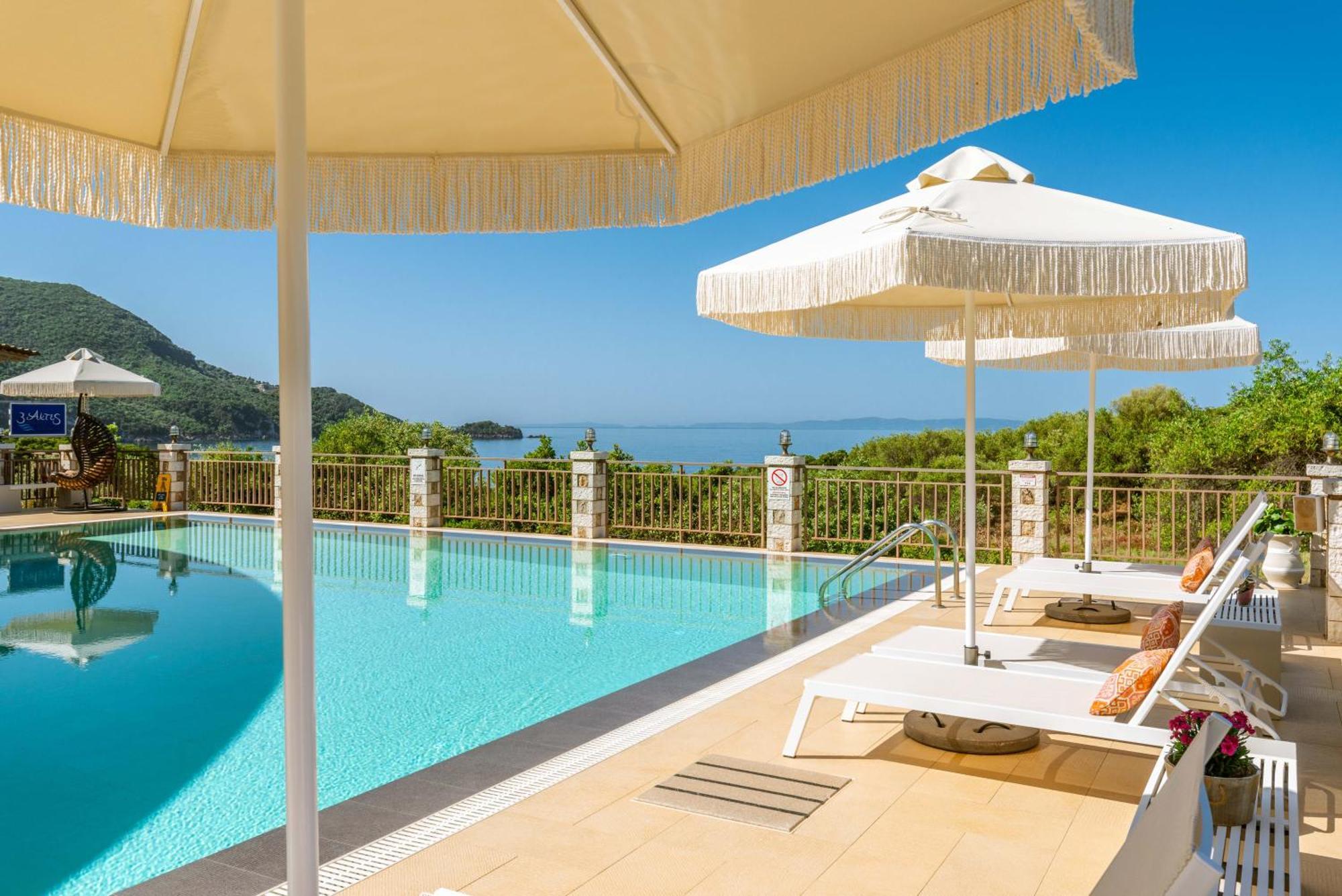 3Aktes Suites & Studios Sivota  Bagian luar foto