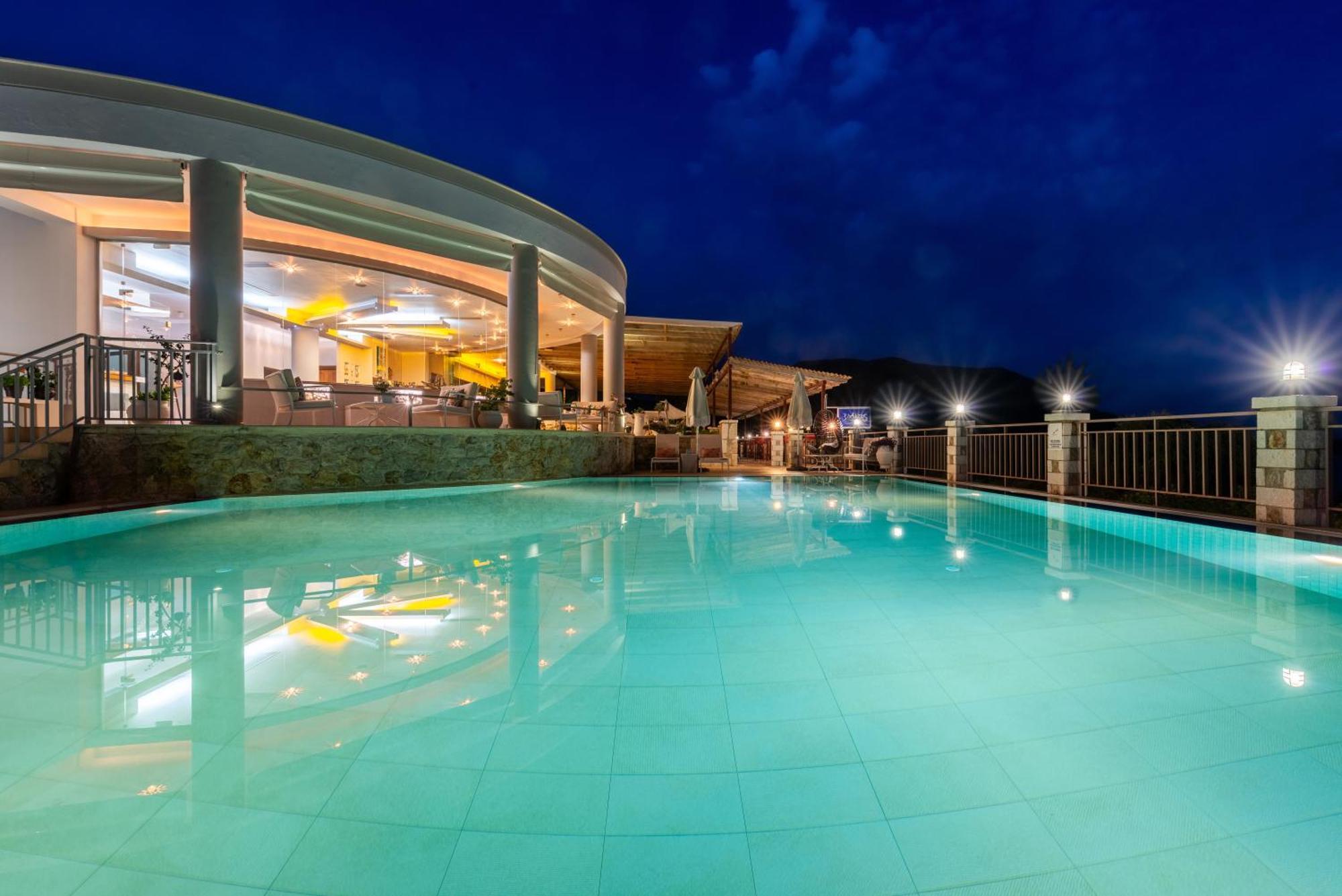 3Aktes Suites & Studios Sivota  Bagian luar foto