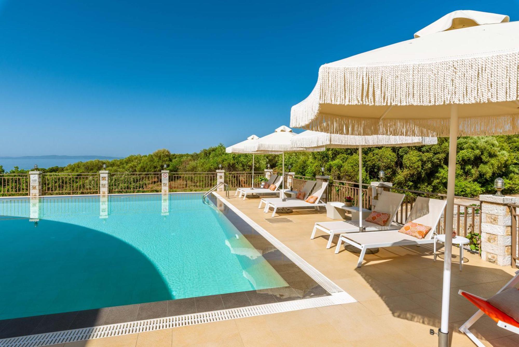 3Aktes Suites & Studios Sivota  Bagian luar foto